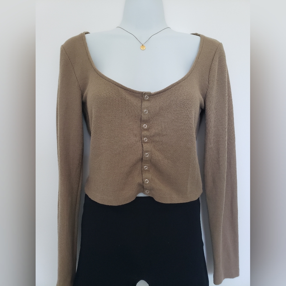 Forever 21 Tan Cropped Button-Up Sweater Top